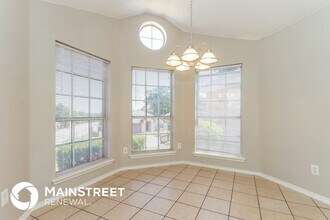 1450 Arbor Ridge Dr in Fort Worth, TX - Foto de edificio - Building Photo