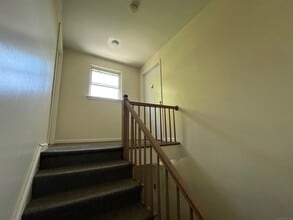 14 Colonial Dr in Rocky Hill, CT - Building Photo - Building Photo
