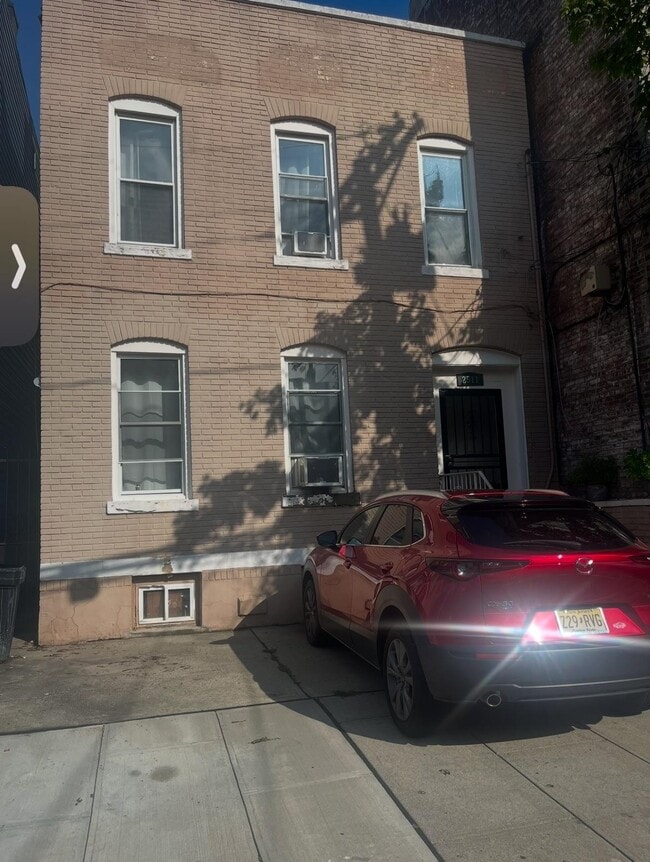 property at 2511 West St