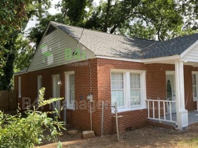 515 E Central Ave in Griffin, GA - Building Photo - Building Photo