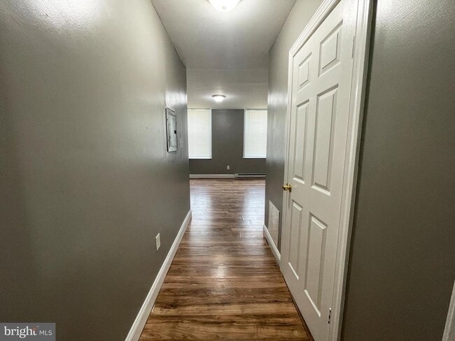 1934 W Ontario St in Philadelphia, PA - Building Photo - Building Photo