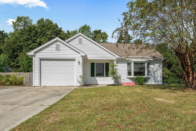 314 Pebble Ln