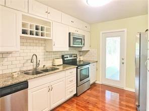 property at 1919 Azalea Ave