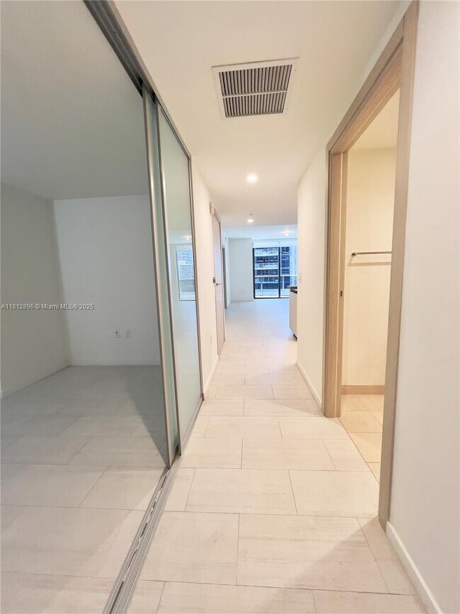 property at 1000 Brickell Plaza
