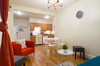 48 Queensberry St, Unit 58-8 in Boston, MA - Building Photo - Building Photo