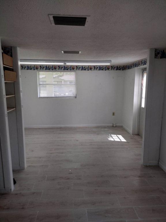 18 N Melbourne St in Beverly Hills, FL - Building Photo - Building Photo
