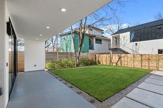 2903 E 14th St in Austin, TX - Building Photo - Building Photo