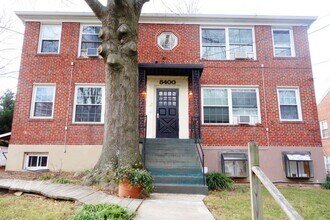 8400 Greenwood Ave in Silver Spring, MD - Building Photo - Building Photo