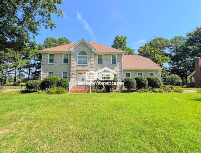 property at 1006 Fairway Dr