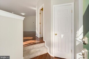 5113 Glenn Dale Woods Ct in Glenn Dale, MD - Building Photo