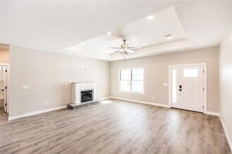 1616 Lariat Ln in Junction City, KS - Building Photo - Building Photo