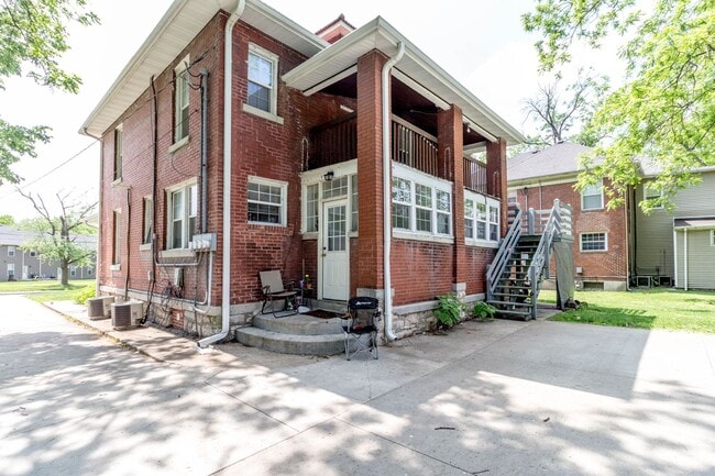 1319 Paris Rd in Columbia, MO - Building Photo - Building Photo