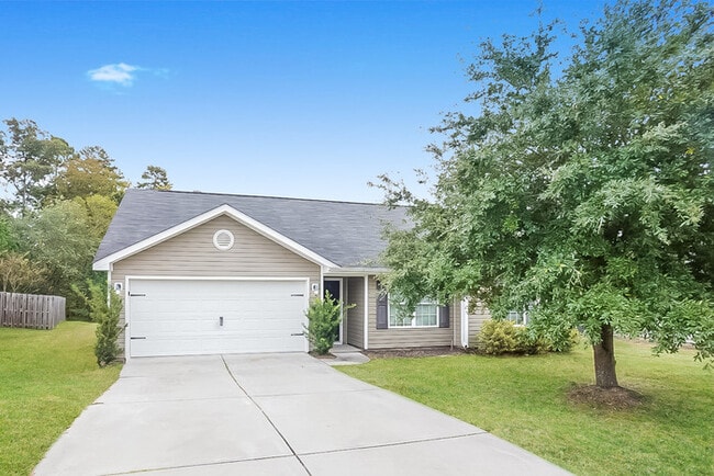 property at 815 Westlawn Dr