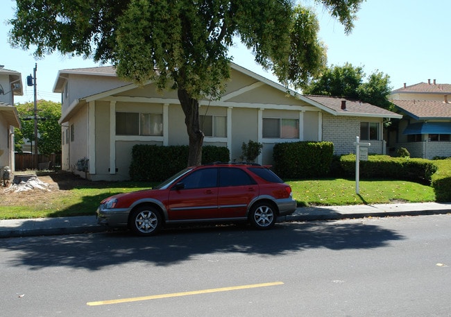 853 Bing Dr in Santa Clara, CA - Building Photo - Building Photo