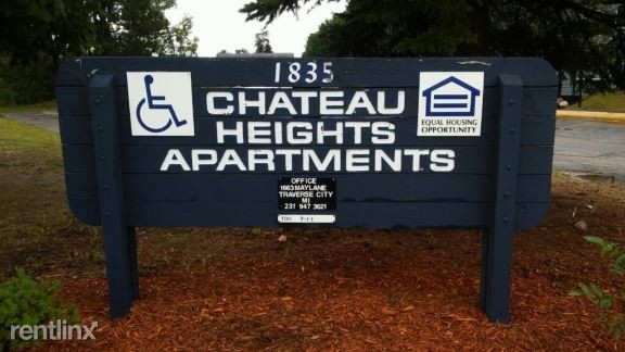 Chateau Heights in Traverse City, MI - Foto de edificio - Building Photo