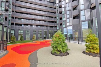 30 Tretti Wy in Toronto, ON - Building Photo - Building Photo