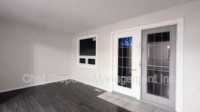 2145-2141 141 Ave NW in Edmonton, AB - Building Photo - Building Photo