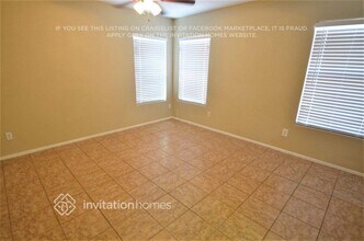 6414 W Constance Way in Phoenix, AZ - Building Photo - Building Photo