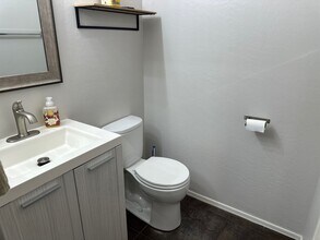 1328 S Sabino Dr in Gilbert, AZ - Building Photo - Building Photo