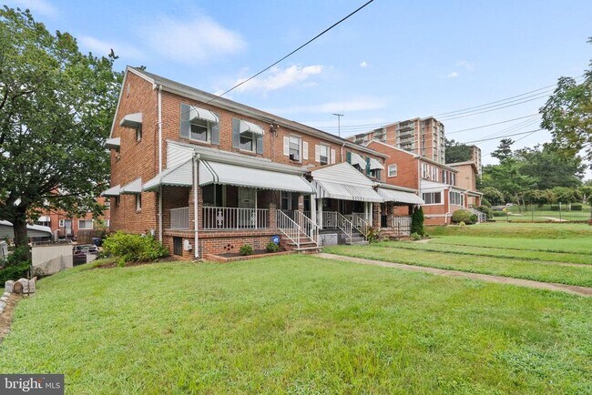 2216 Good Hope Ct SE in Washington, DC - Building Photo - Building Photo