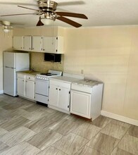 818 Bay St-Unit -3 in Myrtle Beach, SC - Building Photo - Building Photo
