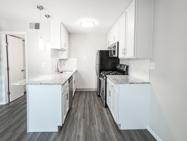 Pepperwood Townhomes & Gardens