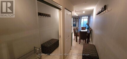 1 Rean Dr in Toronto, ON - Building Photo - Building Photo