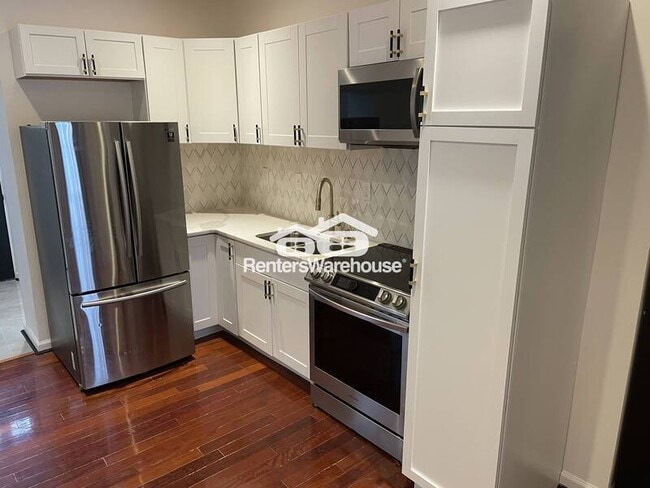 property at 5002 Queensberry Ave