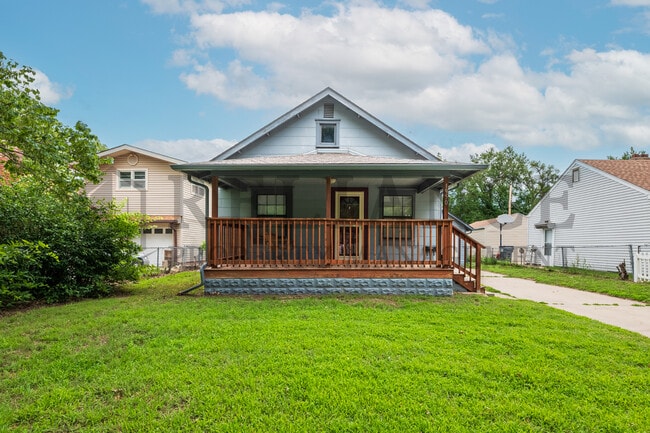 property at 1950 N Payne Ave