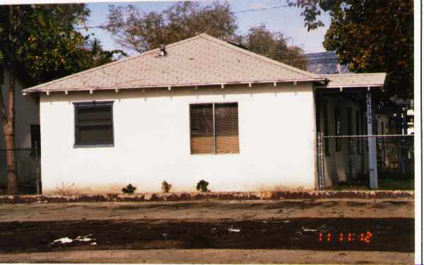 24792 E 4th St in San Bernardino, CA - Foto de edificio