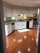 119 Hillsboro Pl, Unit 119 in Nashville, TN - Building Photo - Building Photo