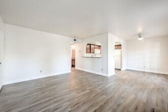 3311 Sunfish Dr in Henderson, NV - Building Photo - Building Photo