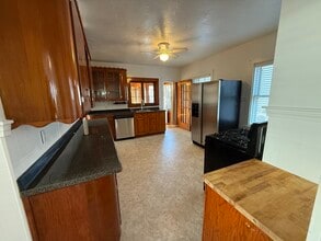 9 Chilton St in Plymouth, MA - Foto de edificio - Building Photo