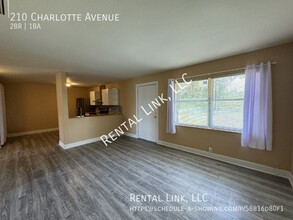 210 Charlotte Ave in Ft. Myers, FL - Building Photo - Building Photo