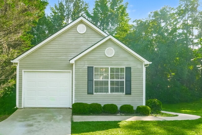 property at 1214 Foxwood Dr