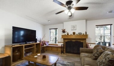 141 Brady Canyon Rd in Ruidoso, NM - Building Photo - Building Photo