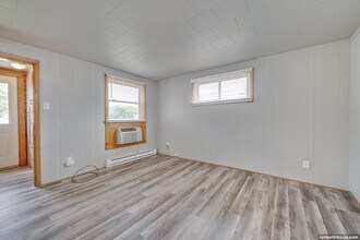 227 Garfield Ave in Menasha, WI - Building Photo - Building Photo