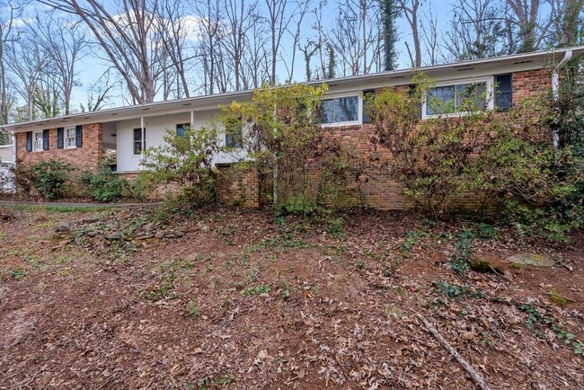 406 Rock Creek Rd in Clemson, SC - Building Photo - Building Photo