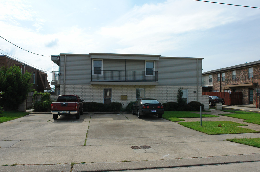 4424 Sonfield St in Metairie, LA - Building Photo