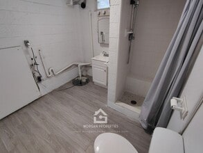 1303 E 7th St, Unit C in Anderson, IN - Building Photo - Building Photo