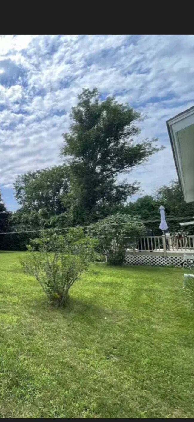 10 Richard St, Unit 10 in Essex, VT - Building Photo - Building Photo