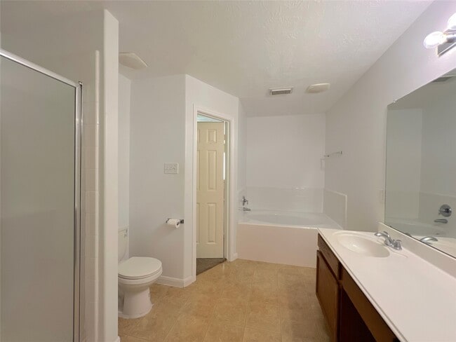property at 5535 Bear Paw Cir