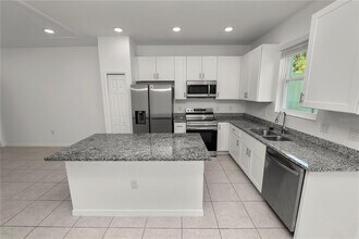 34187 Cinder Wy in Wesley Chapel, FL - Building Photo - Building Photo