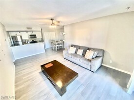 5321 Summerlin Rd in Ft. Myers, FL - Building Photo