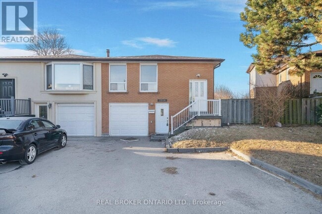 property at 2518 Harman Ct