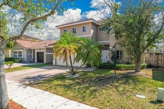 13168 SW 143rd Terrace in Miami, FL - Foto de edificio - Building Photo