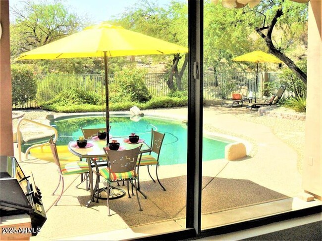 property at 9848 N Desert Rose Dr