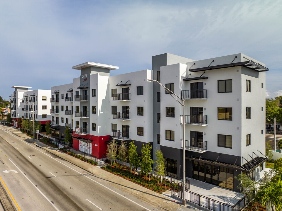 Davie 1 Apartments in Fort Lauderdale, FL - Building Photo