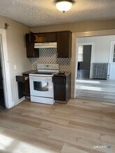 57 Blue Hills Ave in Hartford, CT - Building Photo - Building Photo