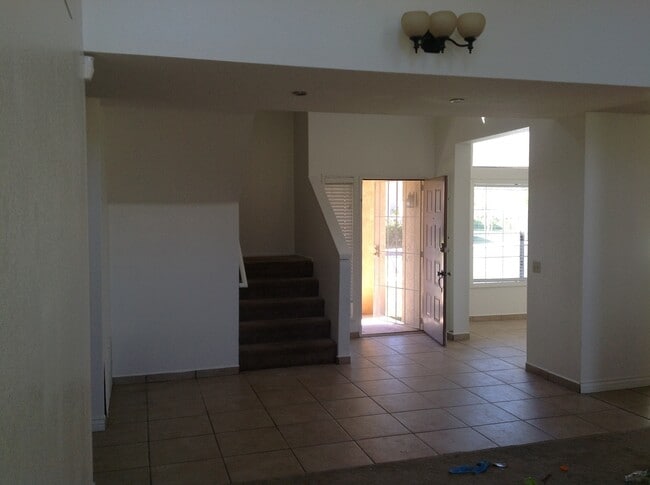 10930 Shady Glade Rd in Moreno Valley, CA - Building Photo - Building Photo